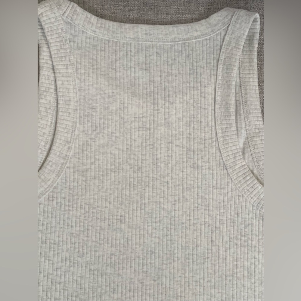 Gap High Neckline Gray Ribbed Racerback Tank Top - Picture 7 of 8